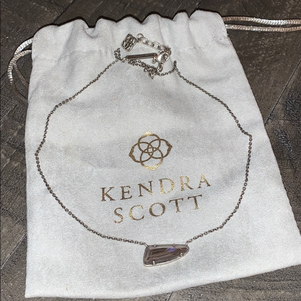 Kendra Scott Necklace